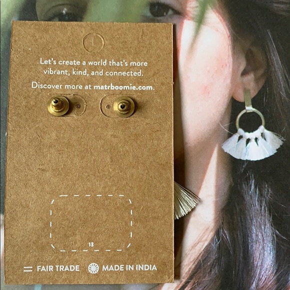 🔥2 for 25🔥HOST PICK Matr Boomie fringe earrings - Picture 4 of 4